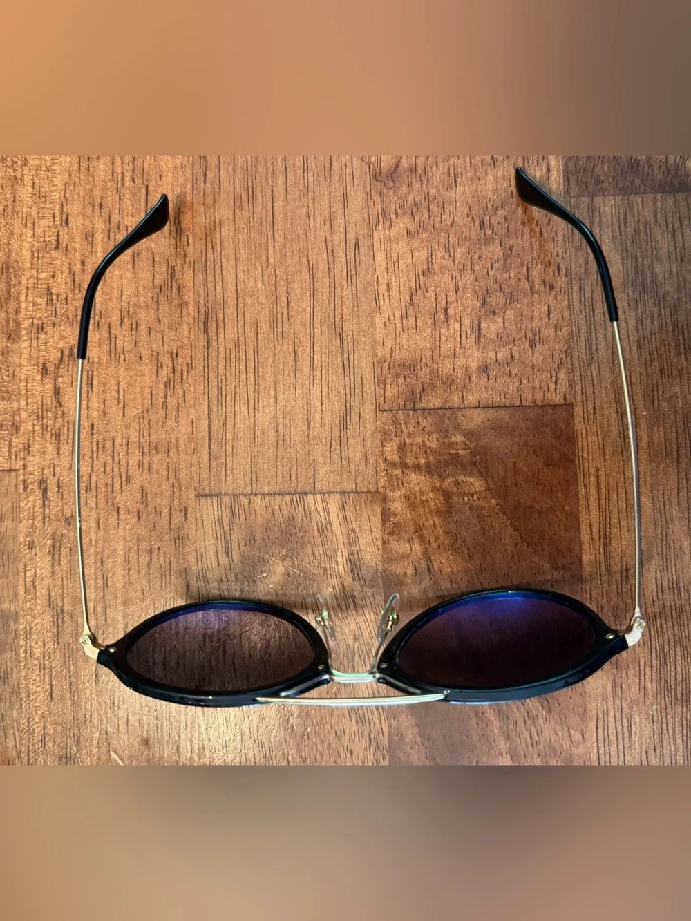 Classic Black Round Metal-Trim Sunglasses